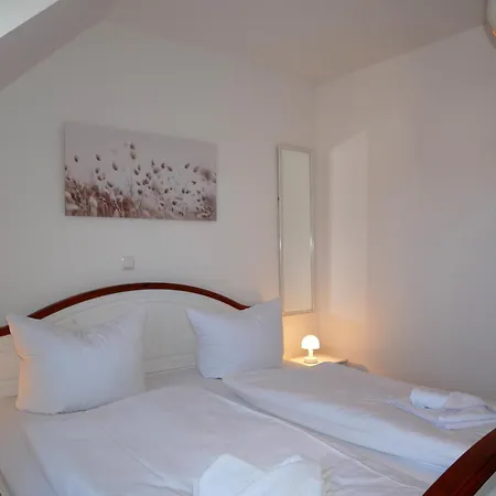 Apartment Usedomer Meerestraum, Wlan & Parkplatz, Ideal Fuer Paare *