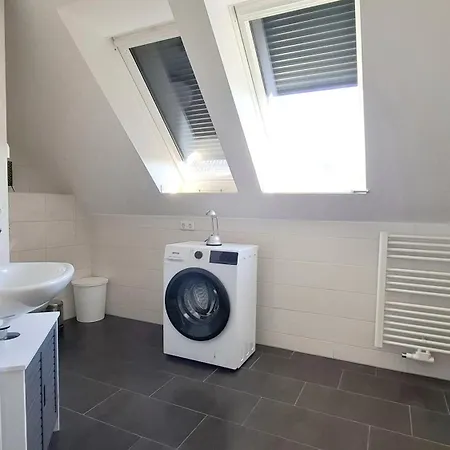 Appartement Usedomer Meerestraum, Wlan & Parkplatz, Ideal Fuer Paare Zinnowitz